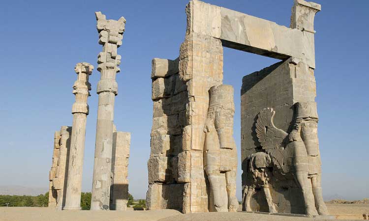 تور زمینی شیراز از اصفهان