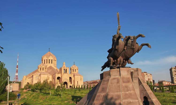 تور 3شب هوایی ایروان هتل 5*
