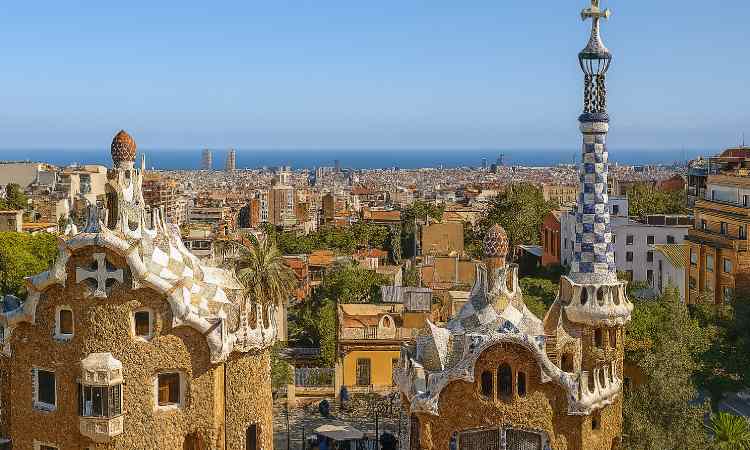 وقت سفارت اسپانیا